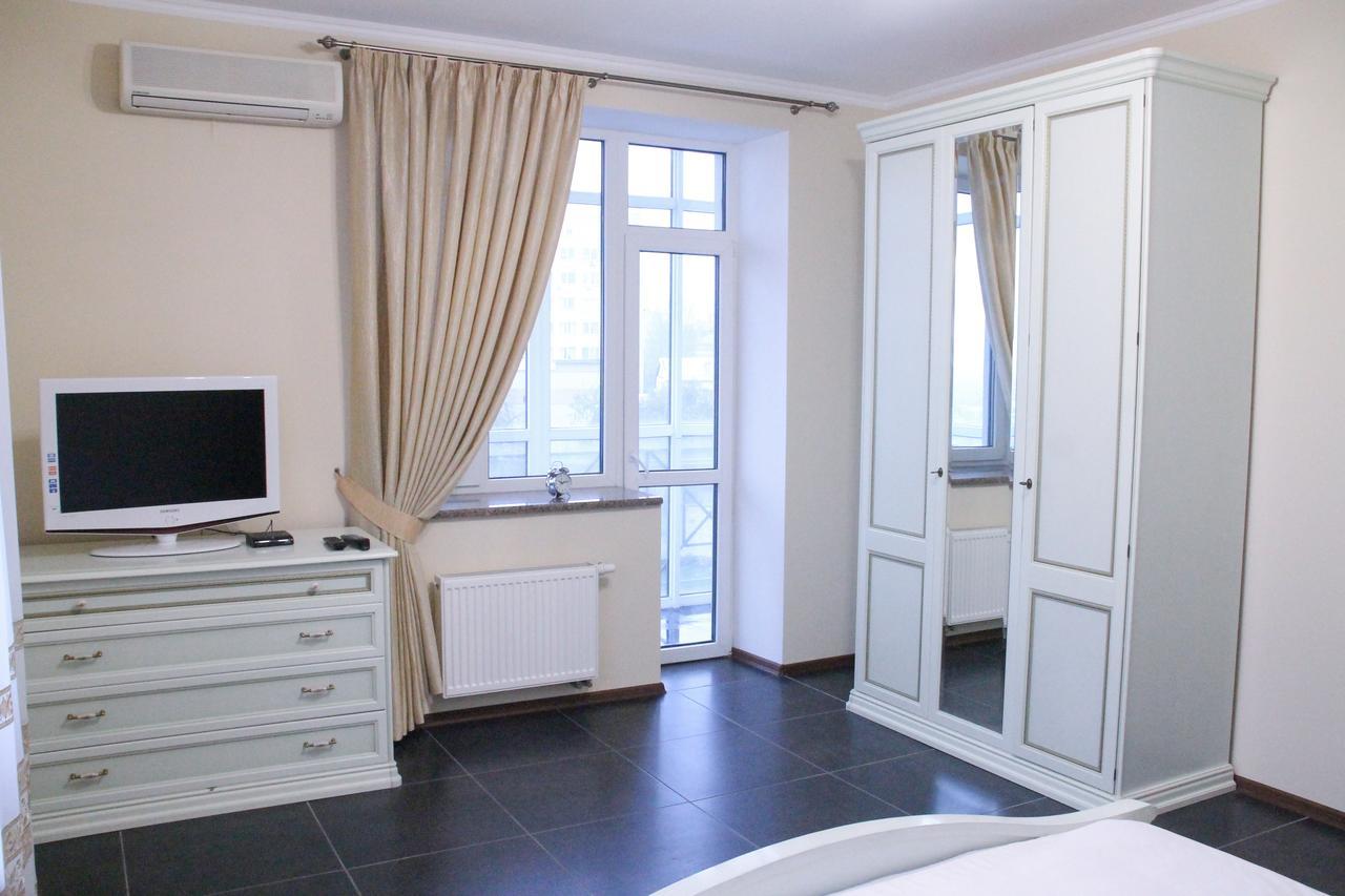 Apartment On Lukyanovska Kiev Ngoại thất bức ảnh