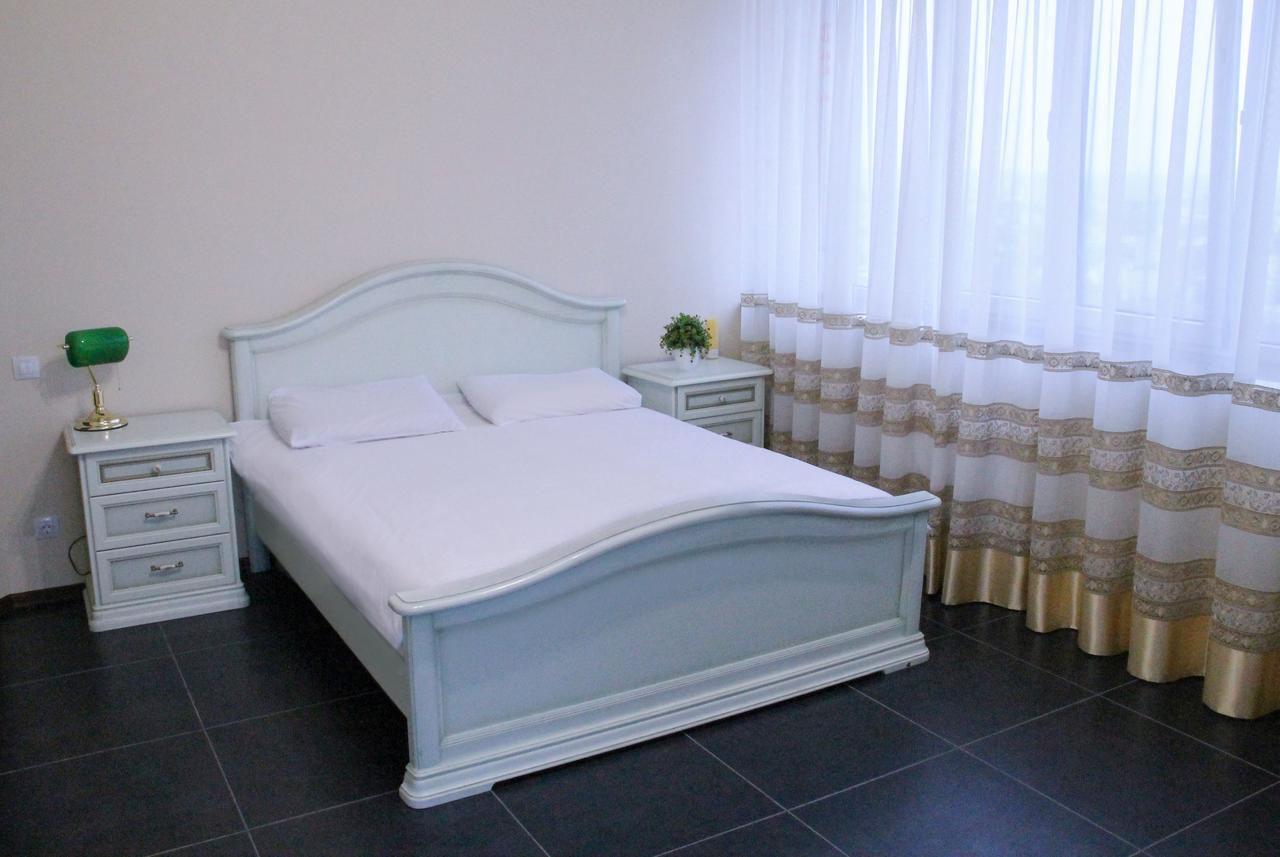 Apartment On Lukyanovska Kiev Ngoại thất bức ảnh